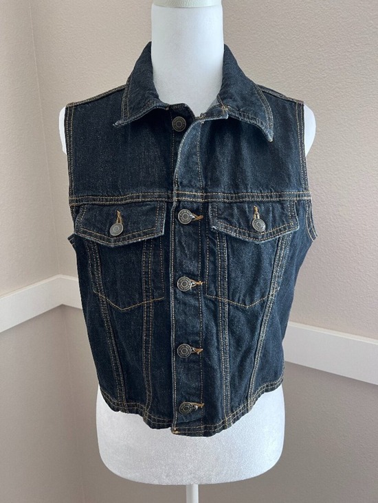 wild fable Jackets & Blazers - Wild Fable Dark Wash Cropped Denim Trucker Vest - Size Med